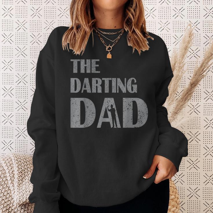 The Darting Dad Dartsport Darter Sprüche Dartboard Sweatshirt Geschenke für Sie