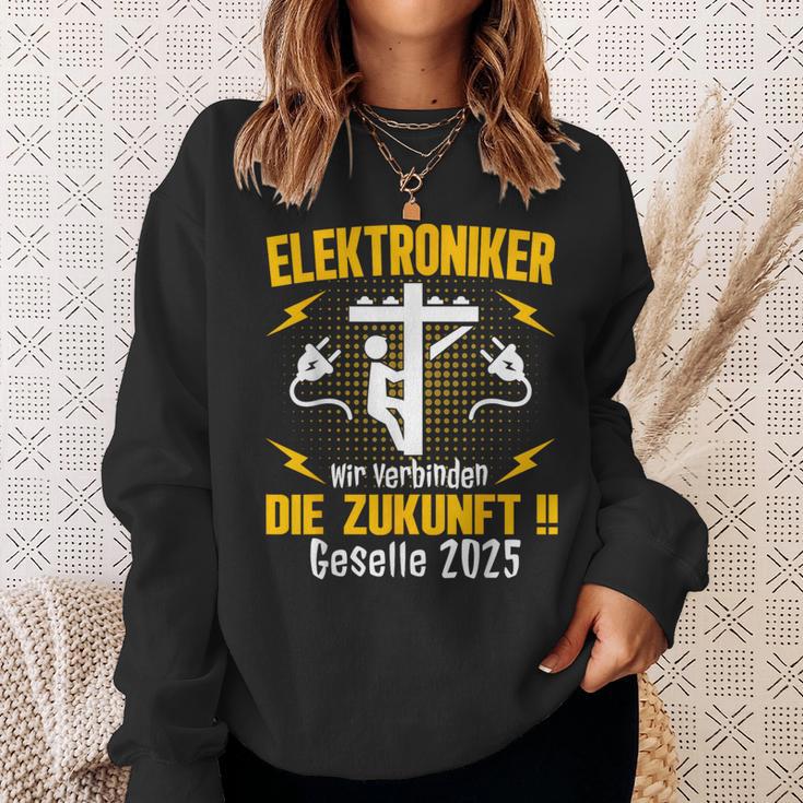 Elektroniker Azubi Ausbildung Gesellenprüfung Geselle 2025 Sweatshirt Geschenke für Sie