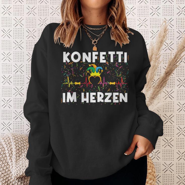 Fancy Dress Confetti In Heart Sweatshirt Geschenke für Sie