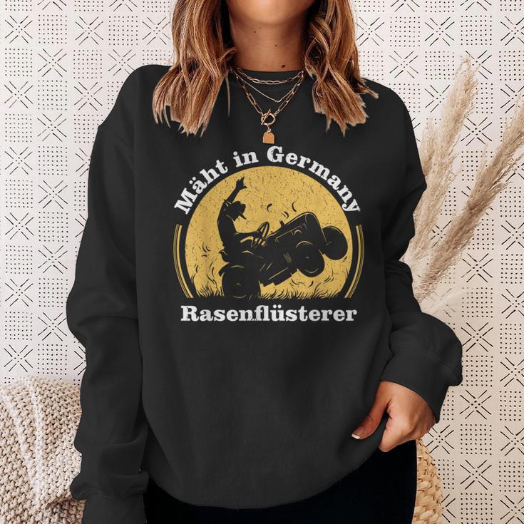 With German Lawnmower Lawn Mowing Sweatshirt Geschenke für Sie