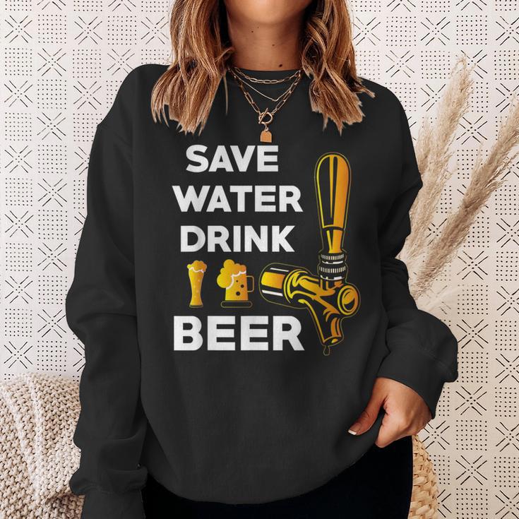 Guardar Agua Bebida Cerveza Citas Divertidas Cerveza Beber Camisa de entrenamiento Regalos para ella