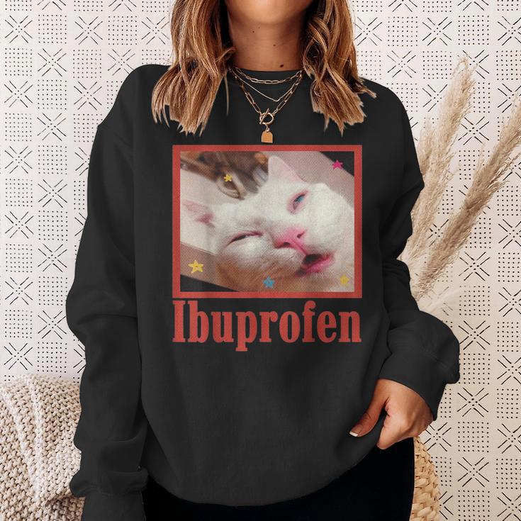 Ibuprofen Cat Meme Sweatshirt Geschenke für Sie