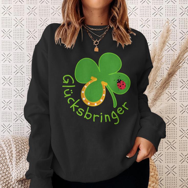 Lucky Charm Ladybird Clover Leaf For Friends Good Luck Sweatshirt Geschenke für Sie