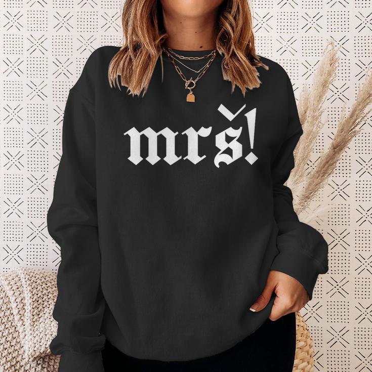 Mrs Balkan Jugo Croatian Serbian Bosnian Sweatshirt Geschenke für Sie