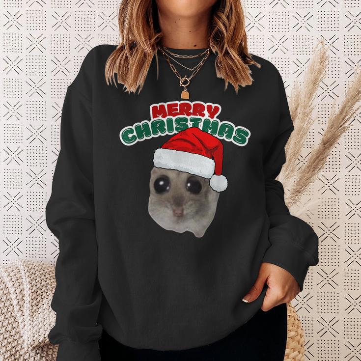 Sad Hamster With Christmas Wishes Sweatshirt Geschenke für Sie