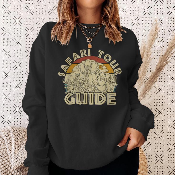 Safari Tour Guide Costume Safari Tourists Safari Holiday Sweatshirt Geschenke für Sie