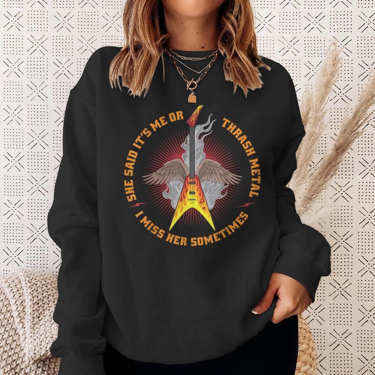 Thrash Metal Outfit Guitarra Soloinilo Concierto Thrash Metal Camisa de entrenamiento Regalos para ella