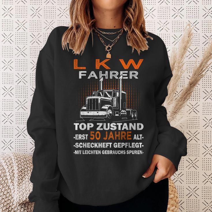 Trucker & Truck Driver Is 50Th Birthday S Sweatshirt Geschenke für Sie