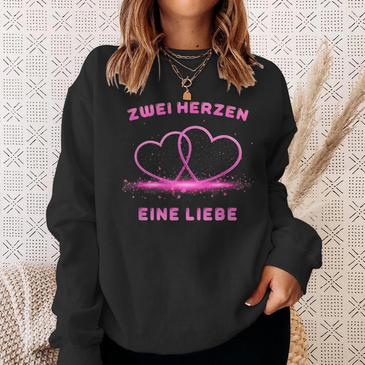 Two Hearts One Love Sweatshirt Geschenke für Sie