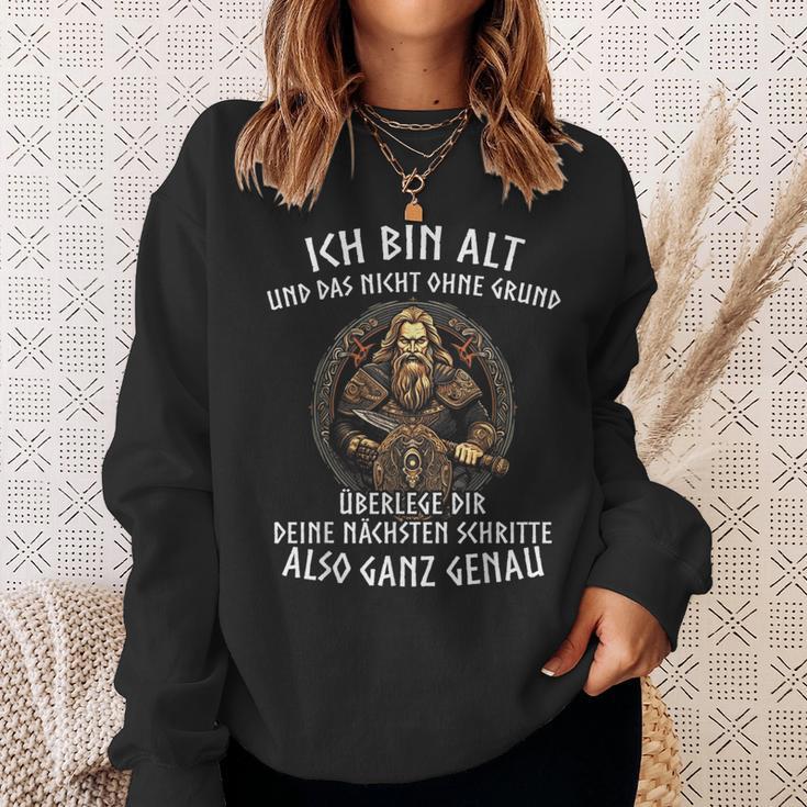 Viking Wolf Nordic Mythology Runes Norman Sweatshirt Geschenke für Sie