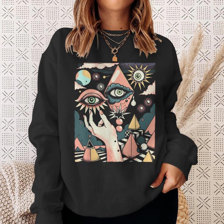 Vintage Abstracto Cuadros Surrealista Arte Ojos Pirámide Camisa de entrenamiento Regalos para ella