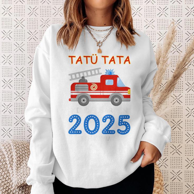 Kinder Feuerwehr Kindergarten 2025 Ich Komme Tatü Tata Kiga Kita Sweatshirt Geschenke für Sie