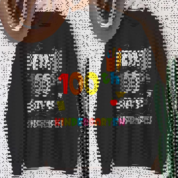 100 Days Of Kindergarten Happy 100Th Day Of School Teachers Sweatshirt Gifts for Old Women