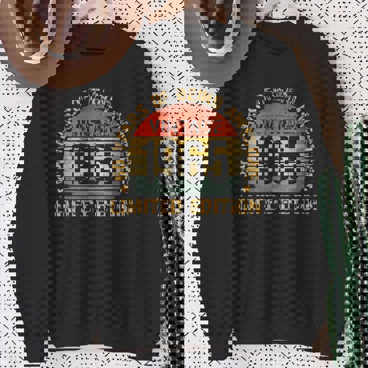 60 Year Birthday Decorations Gag 60Yr 1965 60Th Birthday Sweatshirt Gifts for Old Women