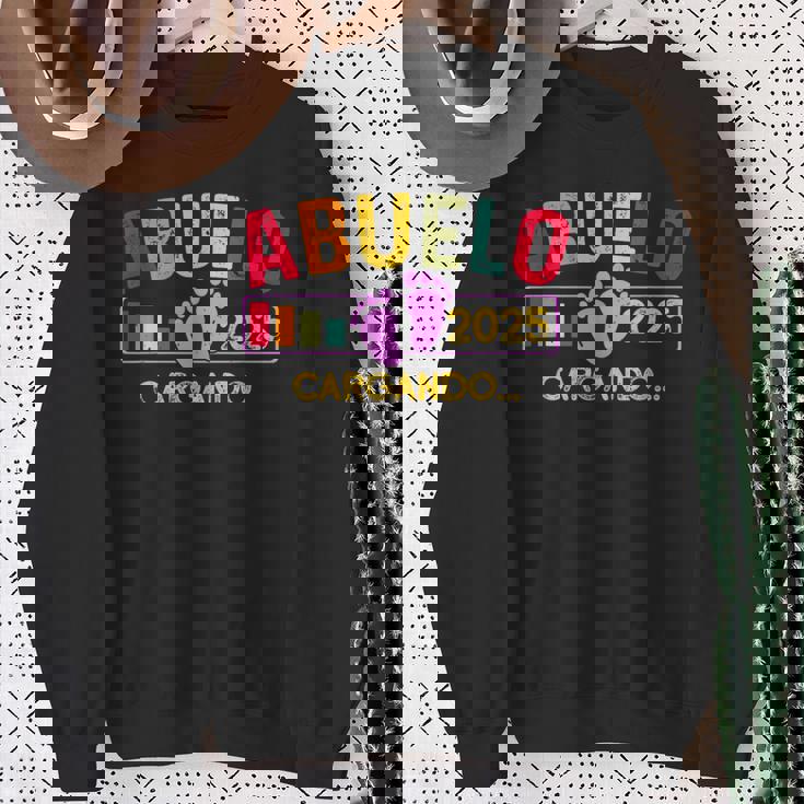 Abuelo 2025 Cargando Regalo Futuro Abuelo 2025 Camisa de entrenamiento Regalos para ancianas