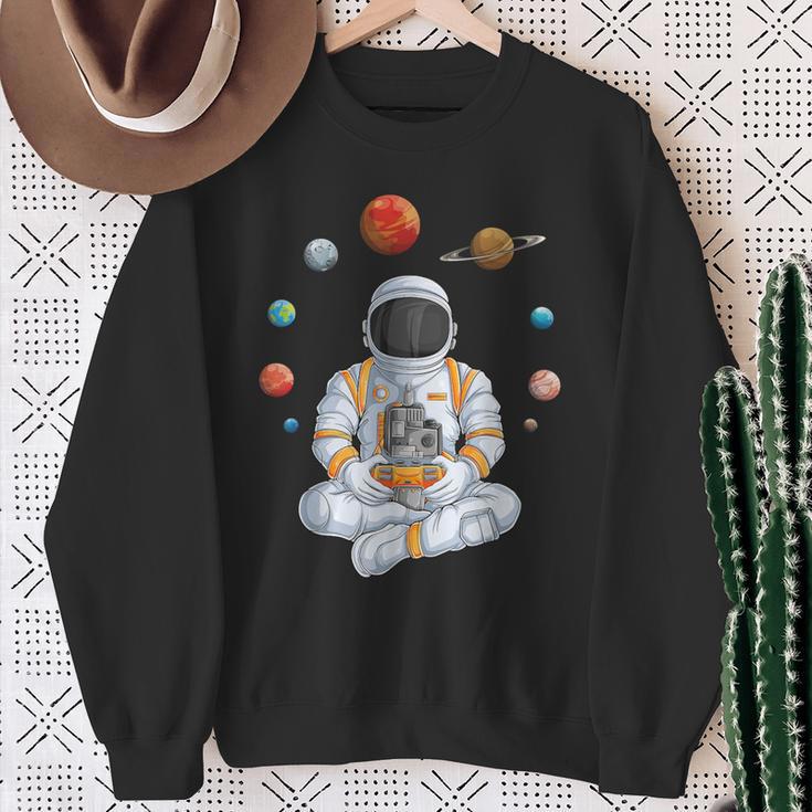 Astronaut Gamer Outer Space Men Gaming Solar System Planets Sweatshirt ...