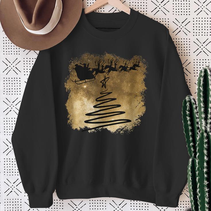 Christmas Sleigh Hand-Painted Christmas Tree Sweatshirt Geschenke für alte Frauen