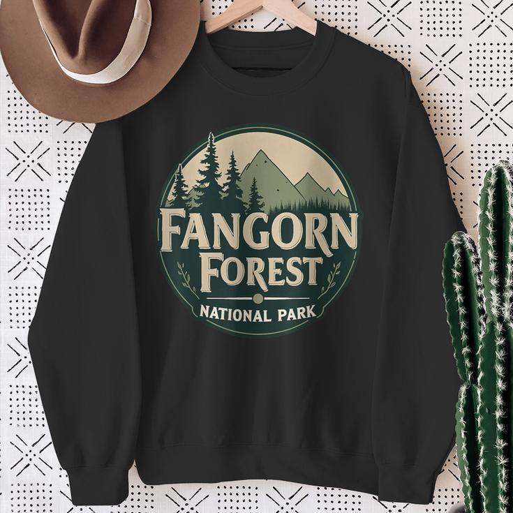 Fangorn Forest National Park Bookworms Saying Sweatshirt Geschenke für alte Frauen