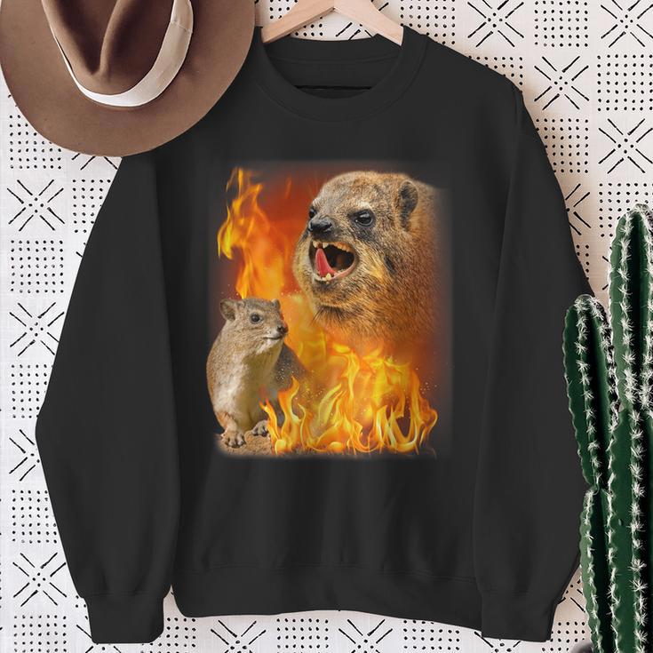 Rock Hyrax Fire Style Sweatshirt Geschenke für alte Frauen