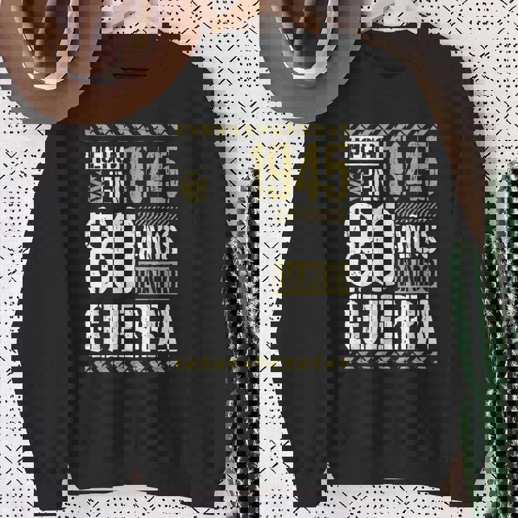 Hecho En 1945 Dando Guerra 80 Años 80 Cumpleaños Hombre Camisa de entrenamiento Regalos para ancianas