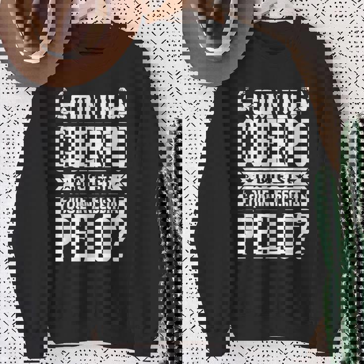 Hombre Con Un Cuerpo Como Este Quien Necesita Pelo Divertido Camisa de entrenamiento Regalos para ancianas