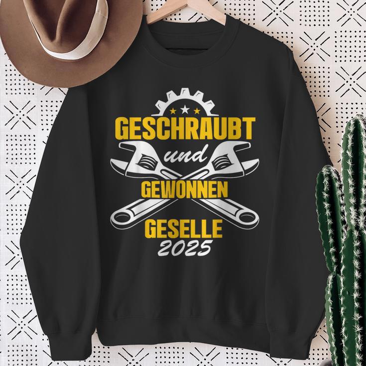 Kfz Mechatroniker Bestanden Gesellenprüfung Geselle 2025 Sweatshirt Geschenke für alte Frauen