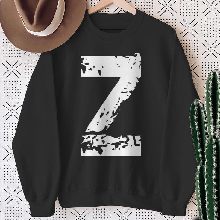 The Letter Z Sweatshirt Geschenke für alte Frauen