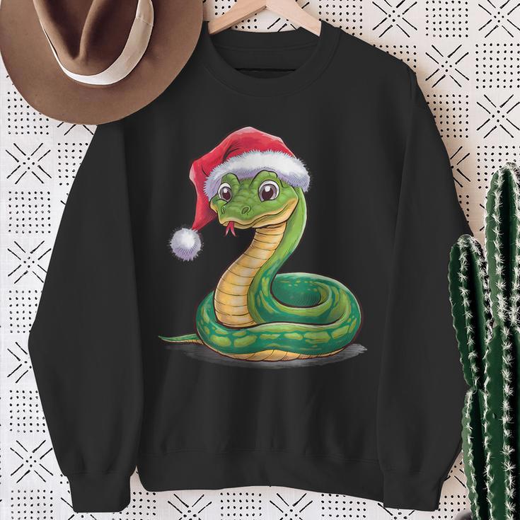 Merry Christmas Snake Xmas Party Eve Santa Hat Sweatshirt Geschenke für alte Frauen