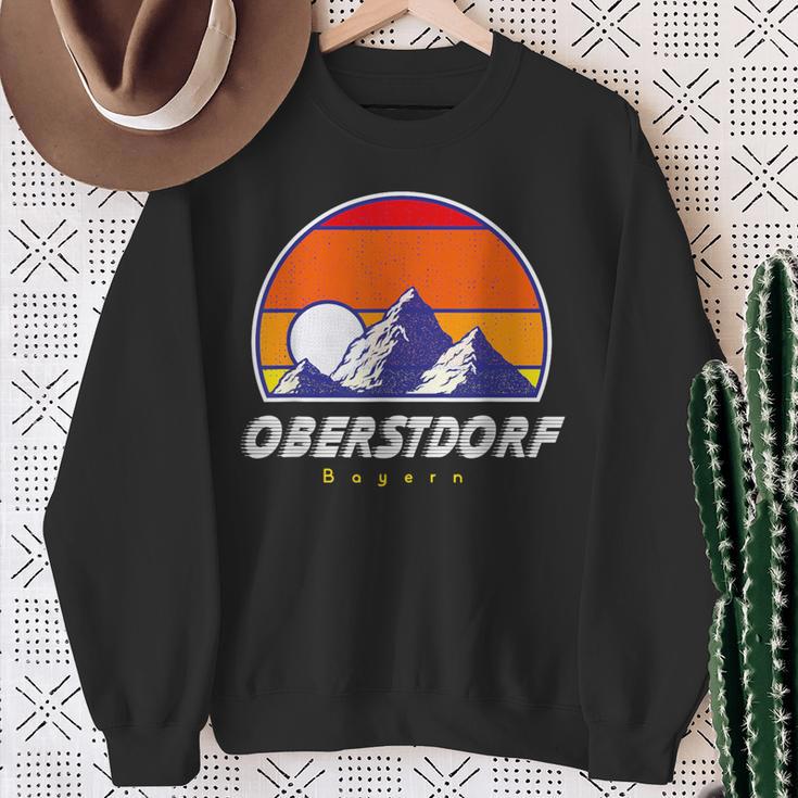 Oberstdorf Bayern Germany Retro 80S Ski Holidays Sweatshirt Geschenke für alte Frauen