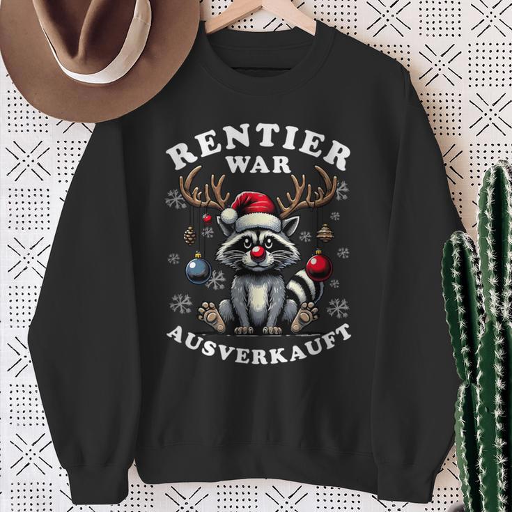 Reindeer Was Out Sold Out Raccoon Christmas Sweatshirt Geschenke für alte Frauen