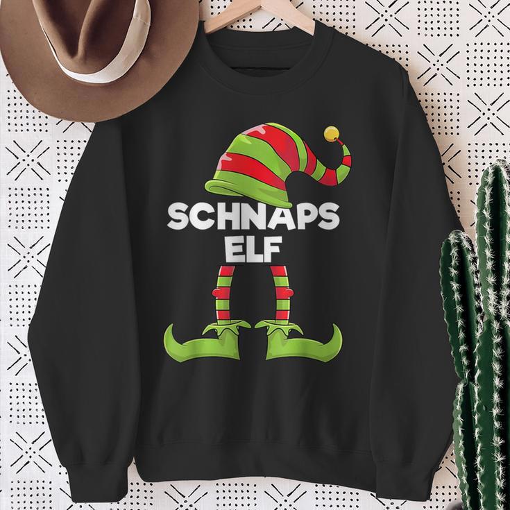 Schnapps Elf Outfit Christmas Family Elf Christmas Sweatshirt Geschenke für alte Frauen