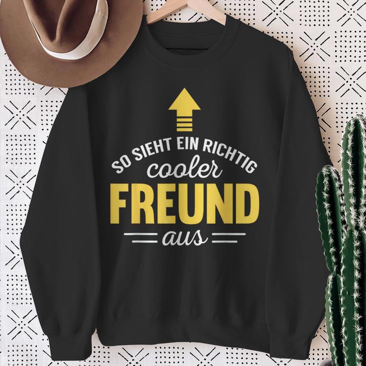 So Looks A Really Cool Friend Birthday Sweatshirt Geschenke für alte Frauen