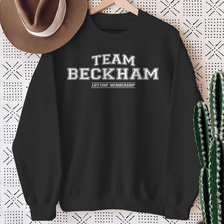 Team Beckham Proud Family Name Last Name Sweatshirt Geschenke für alte Frauen