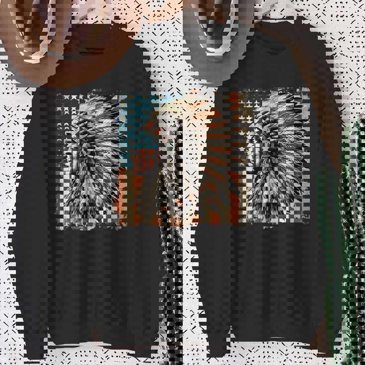 Vintage Native American Indian Chief American Usa Flag Sweatshirt Gifts for Old Women