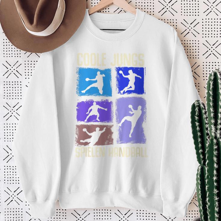 Children's Cool Boys Playing Handball Handball Player Sweatshirt Geschenke für alte Frauen