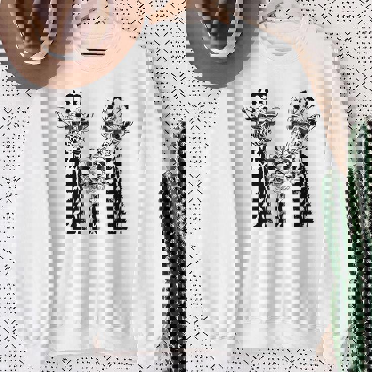 Giraffe Family Matching Summer Sunglasses Vacation Safari Sweatshirt Gifts for Old Women