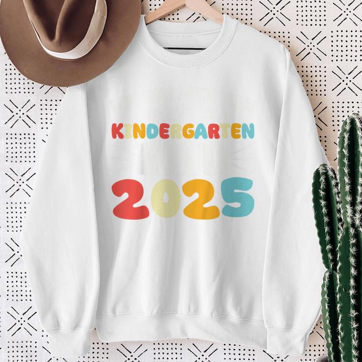 Kinder Ich Bin Jetzt Ein Kindergartenkind 2025 Kindergarten Sweatshirt Geschenke für alte Frauen