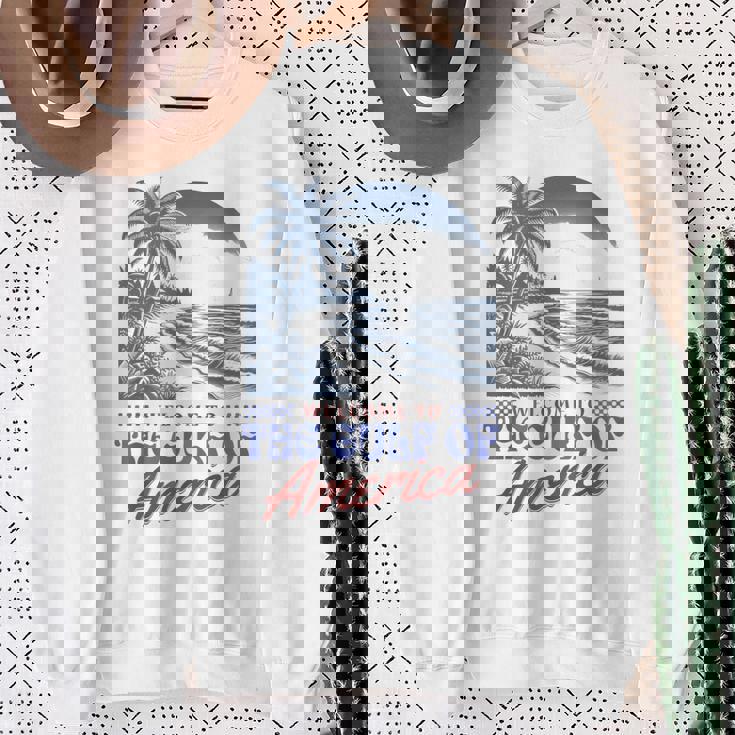 Welcome To America's Gulf Retro Vintage Beach Sweatshirt Gifts for Old Women