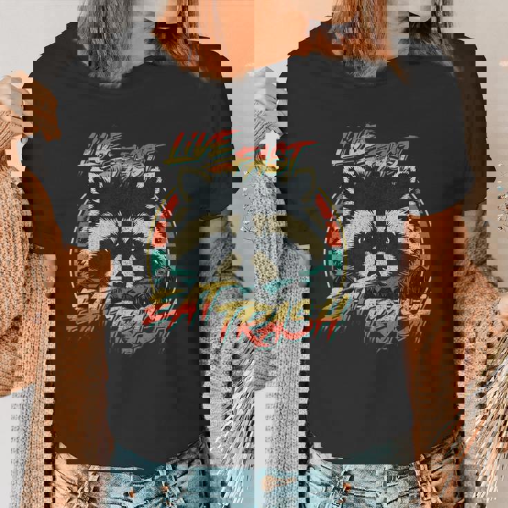 Raccoon Retro Women's T-Shirt - Live Fast, Eat Trash Theme