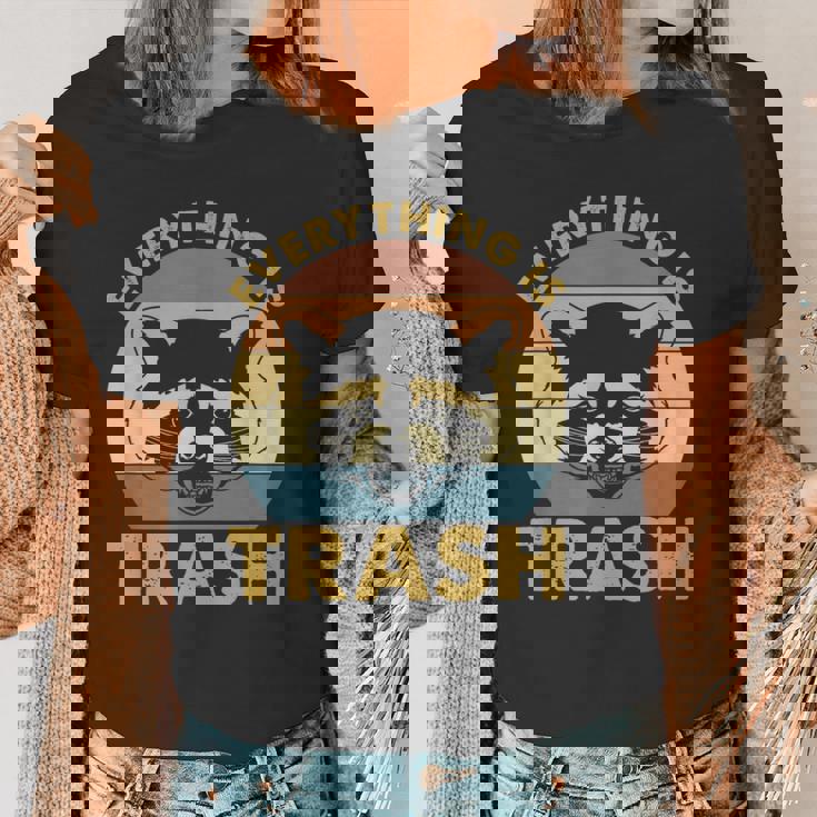 Vintage Raccoon Lovers Women's T-Shirt | Fun Critter Theme
