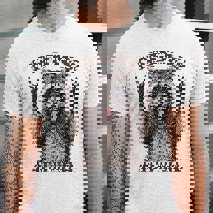 Raccoon Retro T-Shirt - Summer Unisex Feral Design