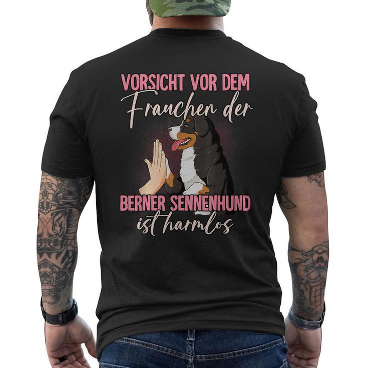 Bernese Mountain Dog Orsichtor Dem Frauchen T-Shirt mit Rückendruck