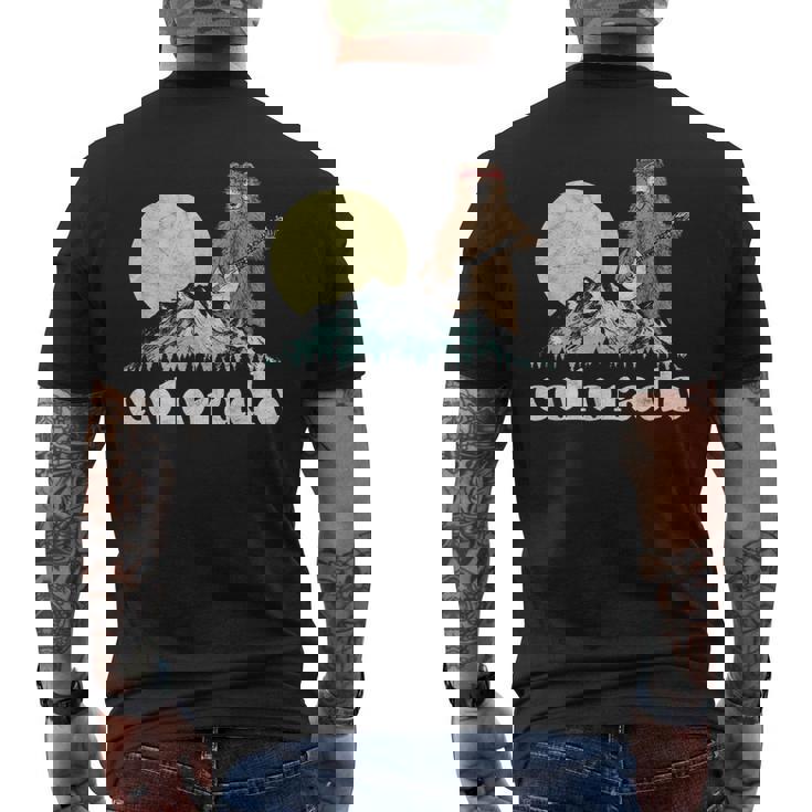 Colorado Banjo Bear Retro Style Mountains Sketch Men's Back Print T-Shirt