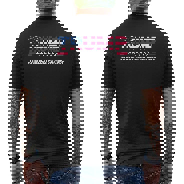 Donald Trump 2024 Recibiendo Balas Por Estados Unidos En Las Elecciones Camiseta Hombre Estampado Espalda
