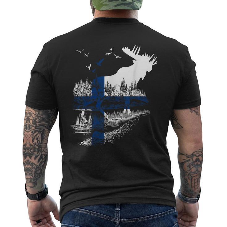 Finland Flag Elk Finland T-Shirt mit Rückendruck