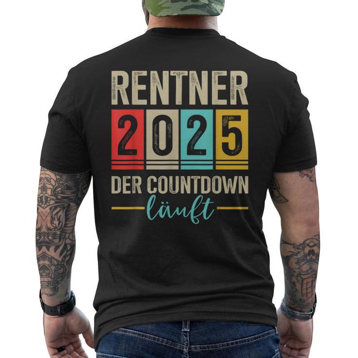 Pensioner 2025 Countdown Running For Retirement T-Shirt mit Rückendruck