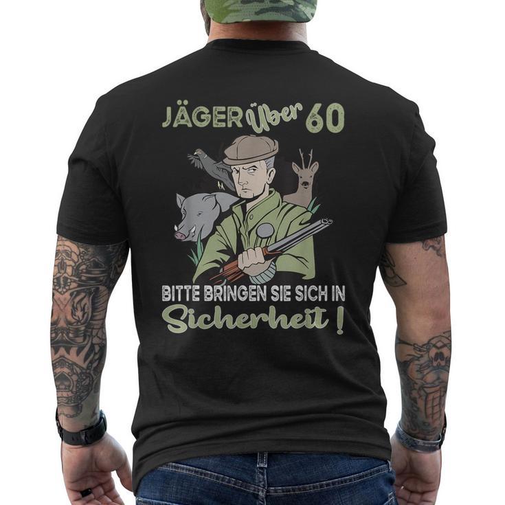 Hunter Birthday Over 60 Years T-Shirt mit Rückendruck