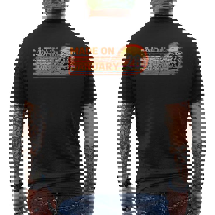 Hecho En Enero 26 Impresionante Nacido En 26 Cumpleañosintage Camiseta Hombre Estampado Espalda