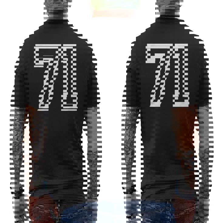 Número 71Arsity Sports Team Cumpleaños Edad Año Camiseta Hombre Estampado Espalda
