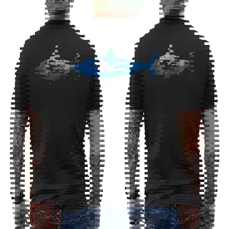 Scuba Diving Shark Ocean Explore Dive Diver Men's Back Print T-Shirt
